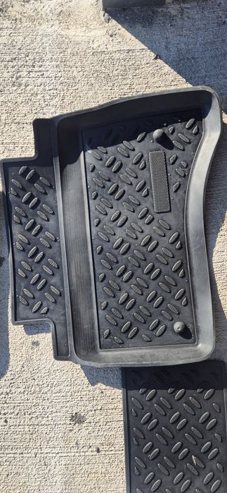 Set covorase presuri cauciuc vw touareg 7L mocheta diamant dedicate 7P