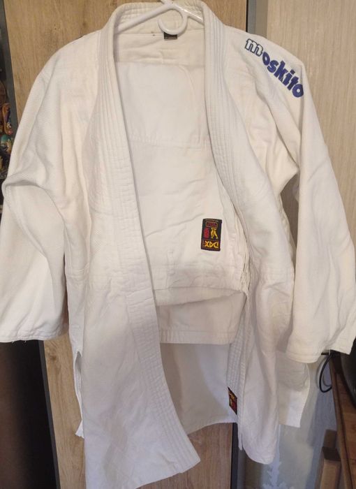 DAX "MOSKITO"- Кимоно за джудо