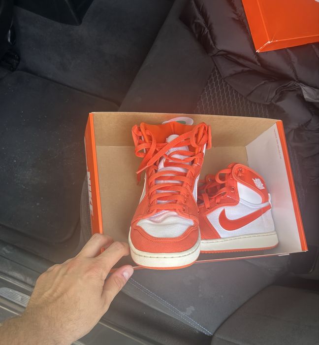 Jordan 1 Mid Syracuse