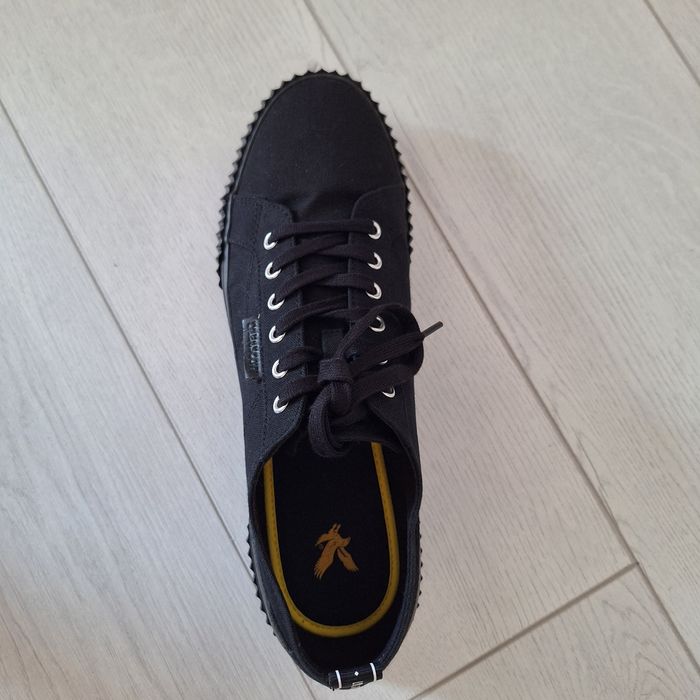 Кецове Scott Mitchell
Lyle and Scott Mitchell
Lyle and Scott Mitchell