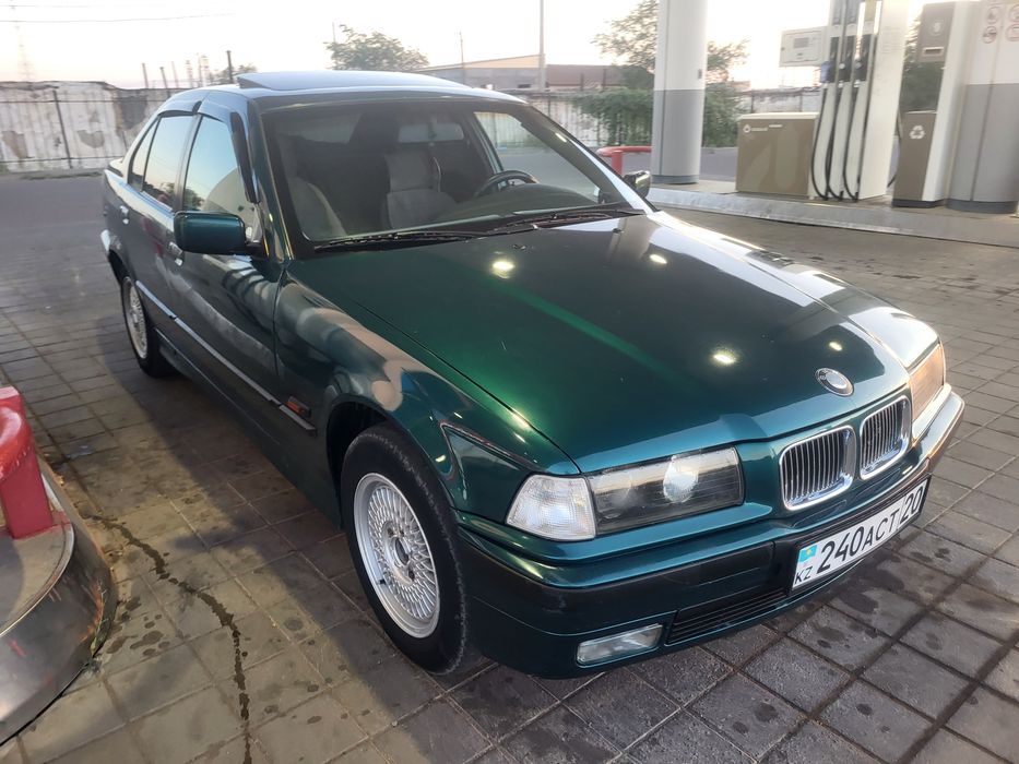 Продам BMW сел поехол