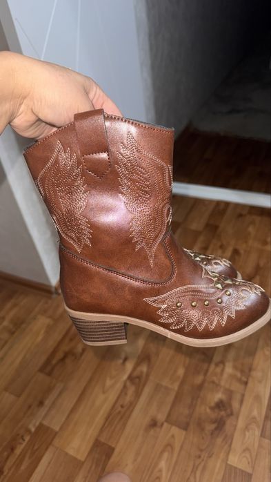 Весна сапоги девочке