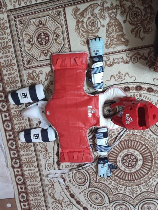 Экипоровка таеквандо