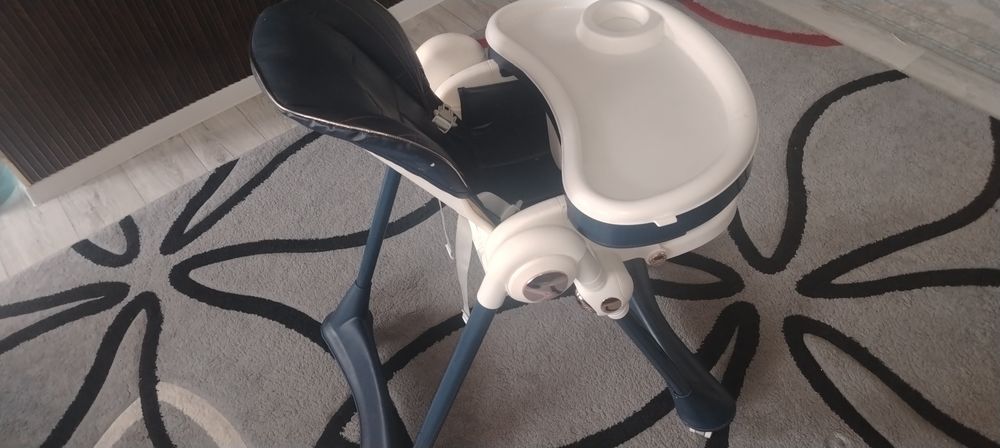 Продам детский стул почти новый