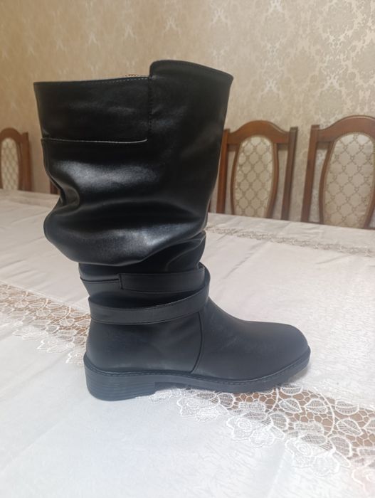 Продам новую обувь