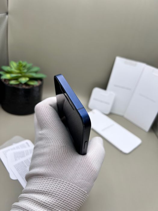 iPhone 12 / 12 Pro, iCloud locked, НА ЧАСТИ, 95% батерия, КАТО НОВ!