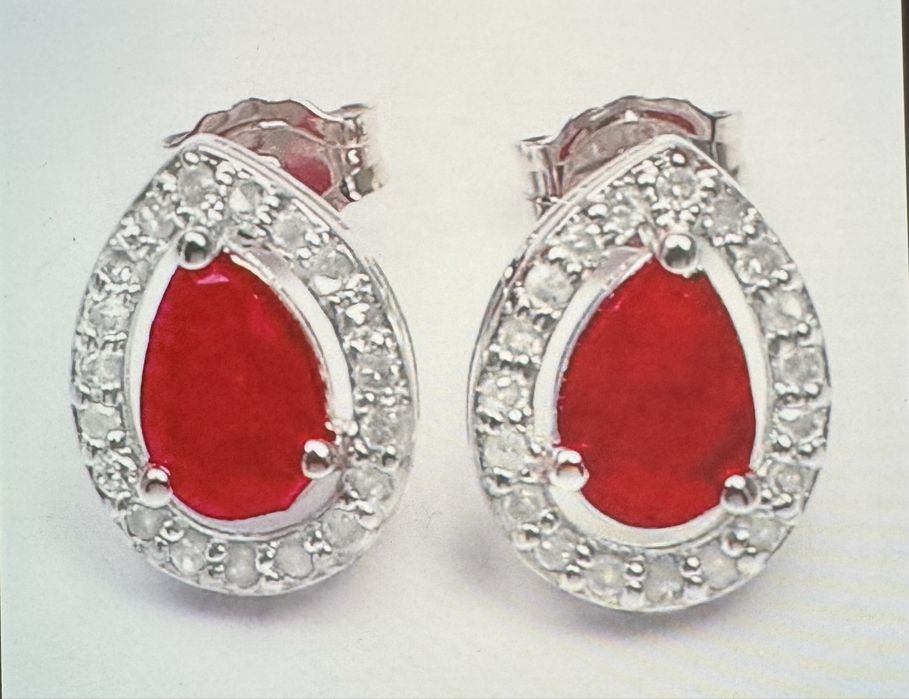 Cercei aur alb 14K noi cu Rubine naturale 1.20 ct și Diamante (Certificat IGI)
