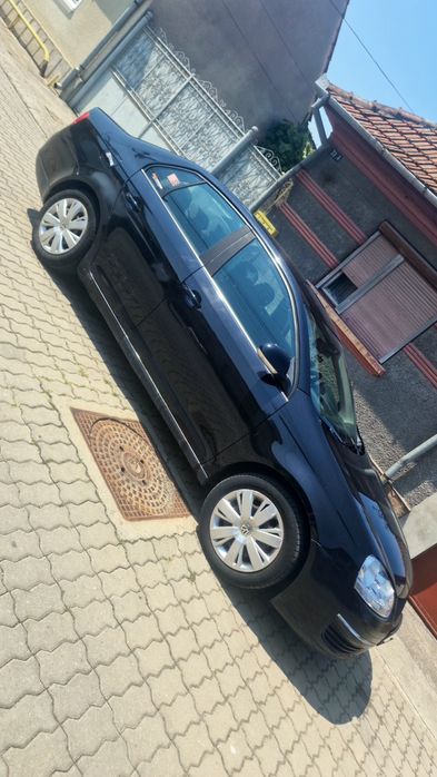 VW Jetta 2007 – 1.6 benzină