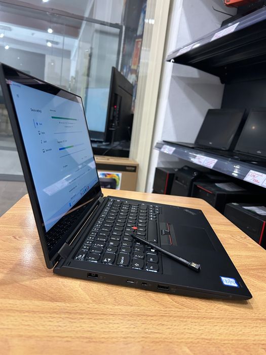 Като нов! Лаптоп Lenovo X380 Yoga i5/16GB RAM/256GB SSD, ТЪЧ, 3 м. гар!
