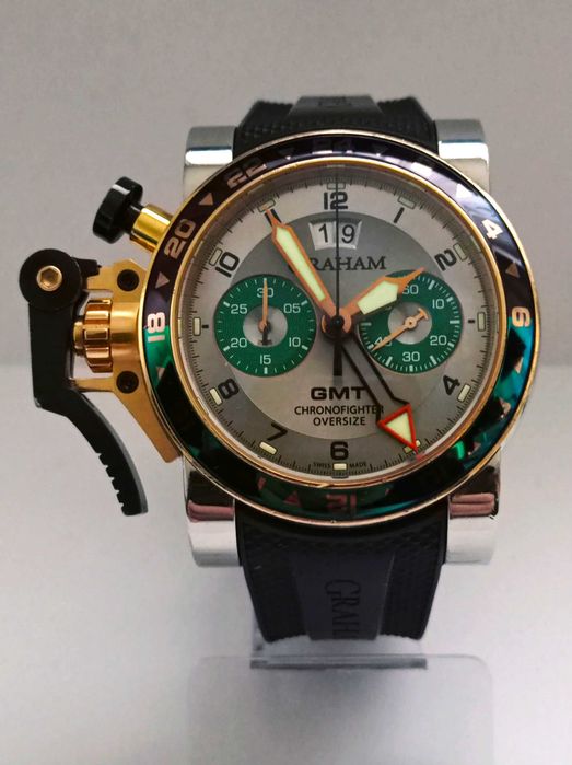Graham Chronofighter Oversize GMT 47mm 18ct gold/steel