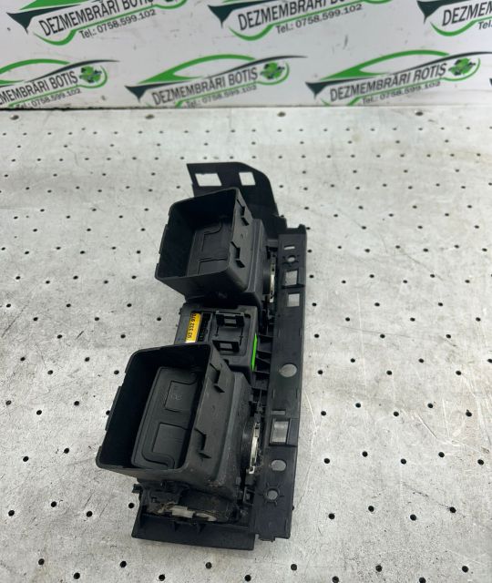 Grila ventilatie bord centru Opel Meriva prima generatie