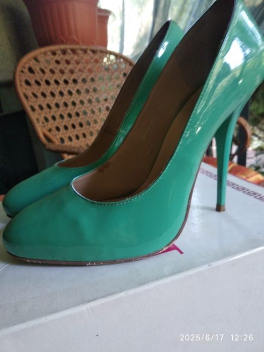 Туфли, натуральная лаковая кожа