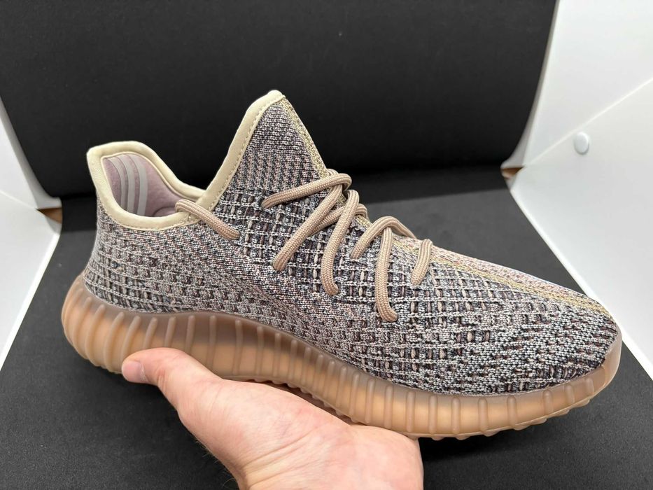 Yeezy Boost 350 V2 Fade