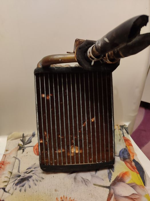 Митсубиси Паджеро. Митсубиси Делика. Радиатор печки. Из Японии.