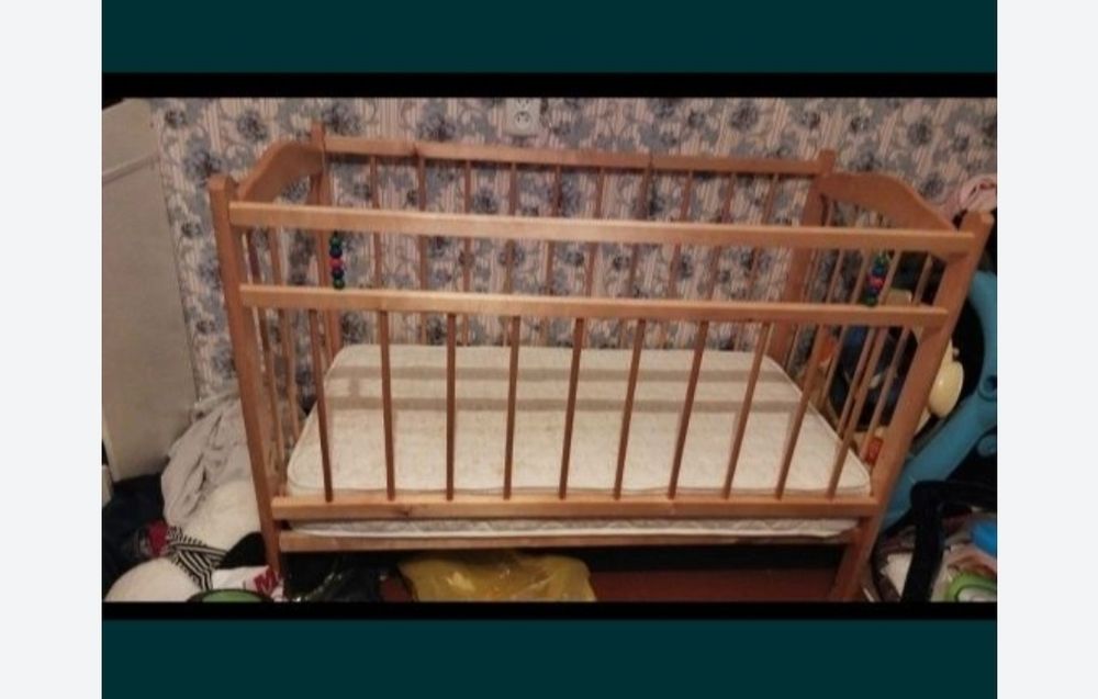 Детская кроватка