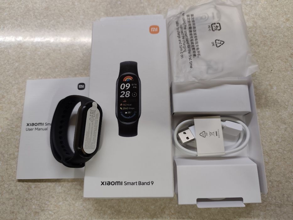 Mi bend 9 в идеальном состоянии новый. 
Месяц пользовался. 
Без дефект