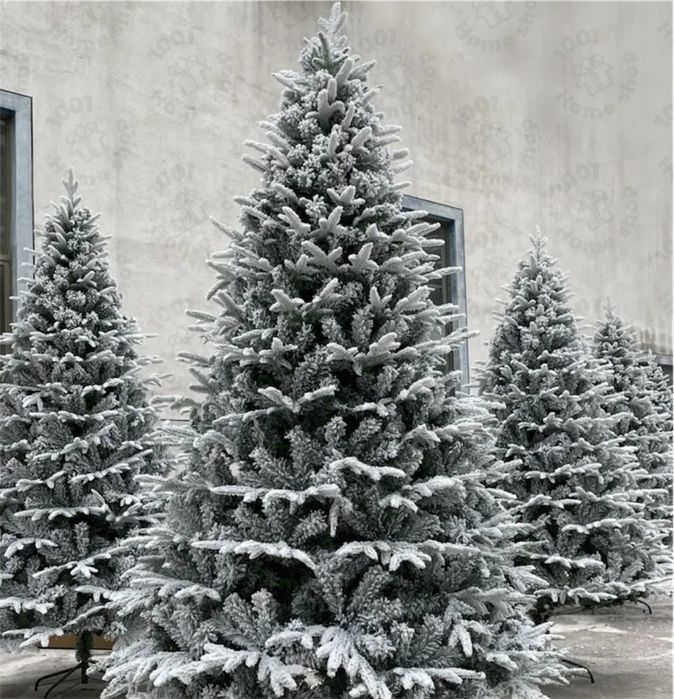Коледна елха Снежна Кралица