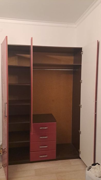 Продам шкаф в хорошем состоянии