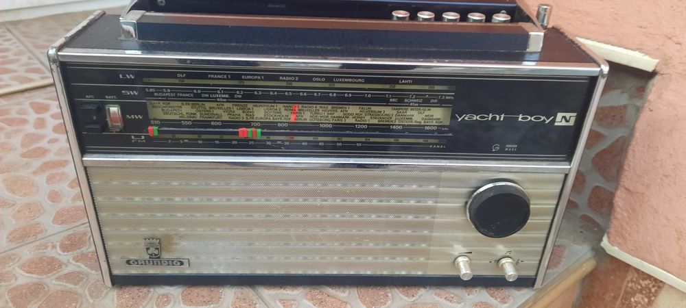 Радио  Grundig  Yacht Boy Отлично оригинално състояние