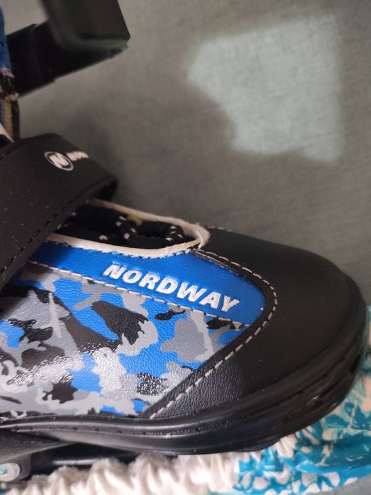 Коньки новые 27-30размер