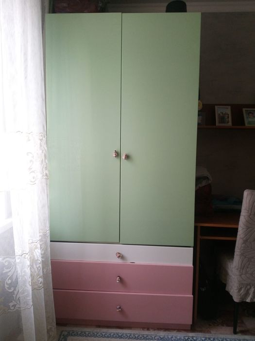 Срочно продам детский шкаф