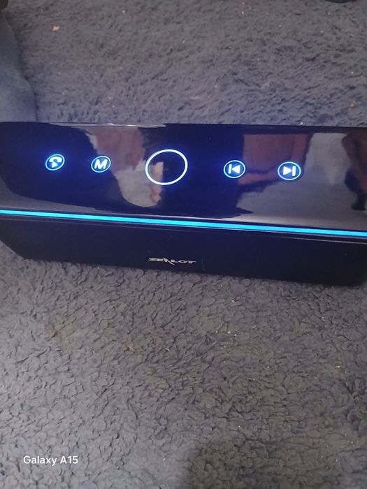 Boxă blutut  Anglia