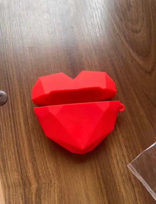 Husă pentru căsti airpods inima