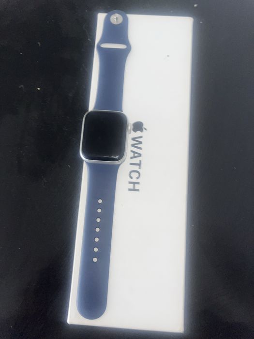 Часы Apple Wotch