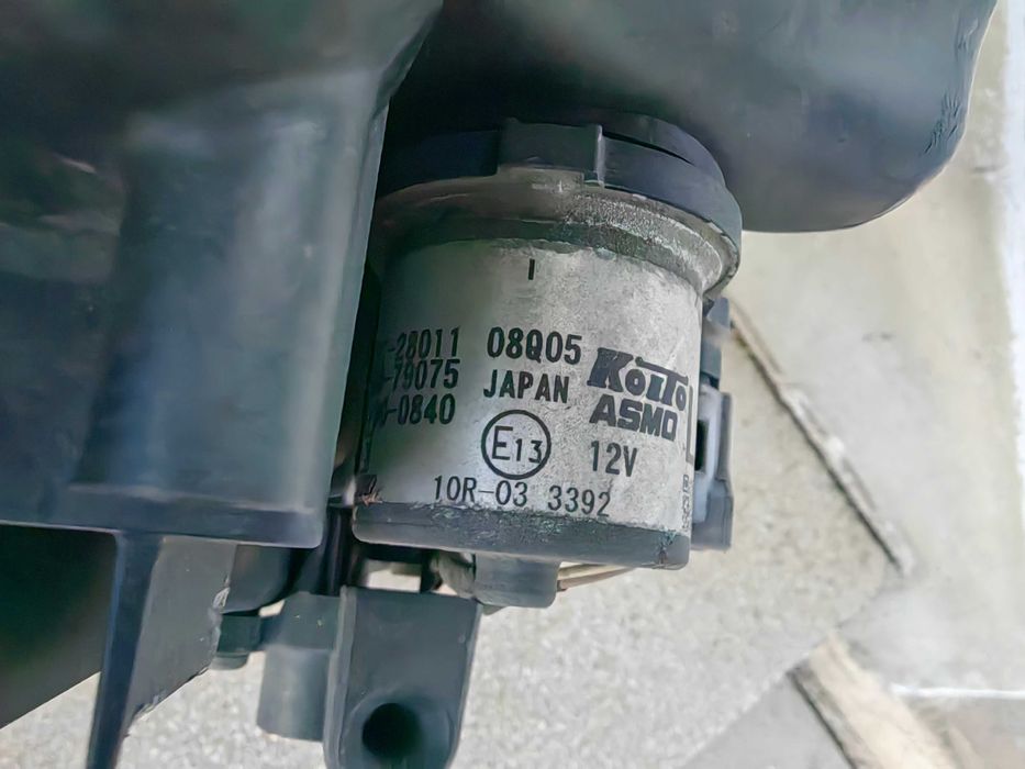 Фар Toyota Land Cruiser LED Ляв / Фар Cruiser Оригинален