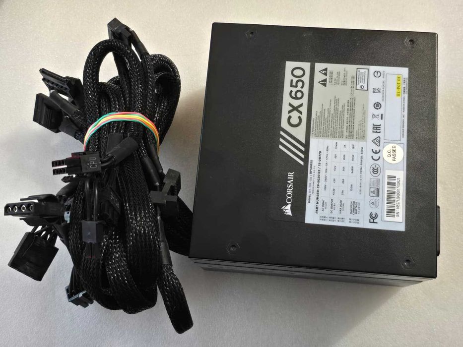 Sursă PC Corsair CX650, 650W, Certificare 80 PLUS Bronze, Non-Modulară (Cod: CP-9020122)