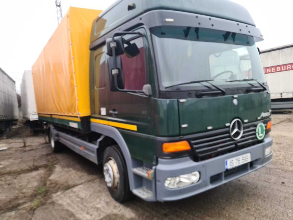 Camioane Mercedes Atego TRANSPORT 13,5 - 15 tone, lift cu remorca