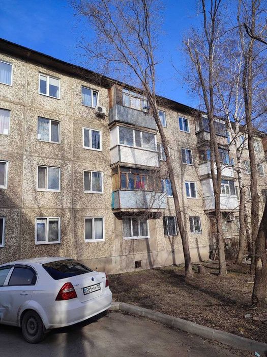 Продам двушку ДК Строитель с ремонтом