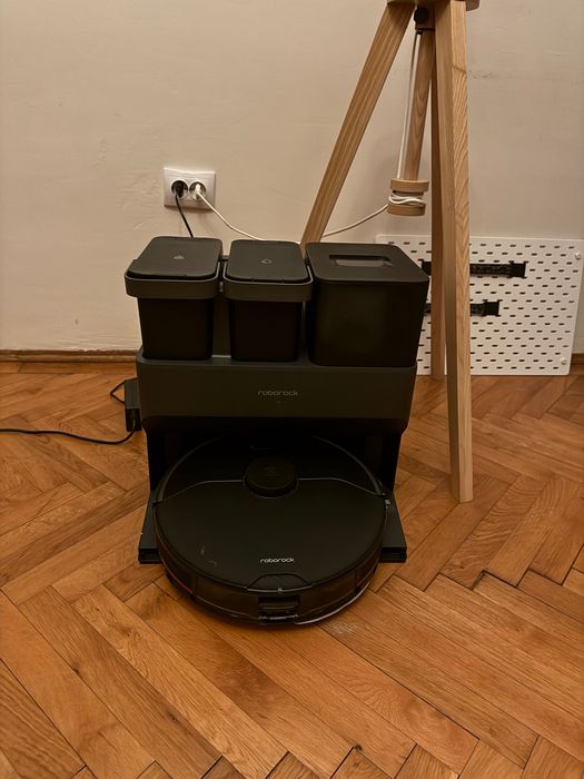Roborock S7 MaxV Ultra – aspirator robot cu stație auto-curățare