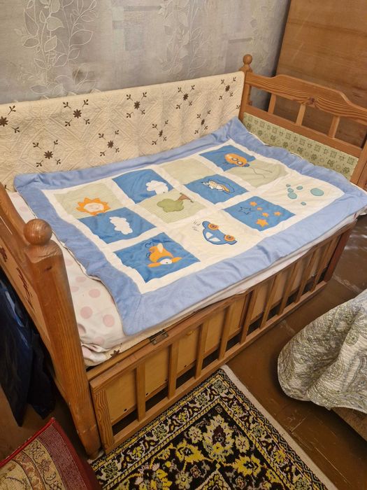 Продам детскую кровать