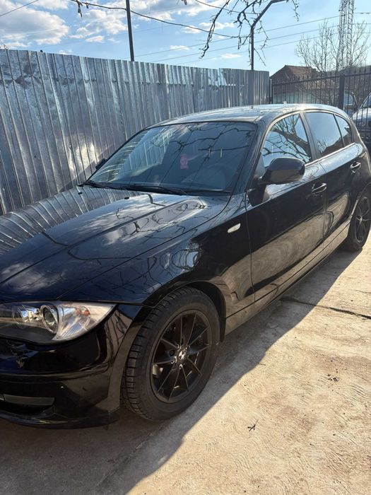 Vând BMW seria 1