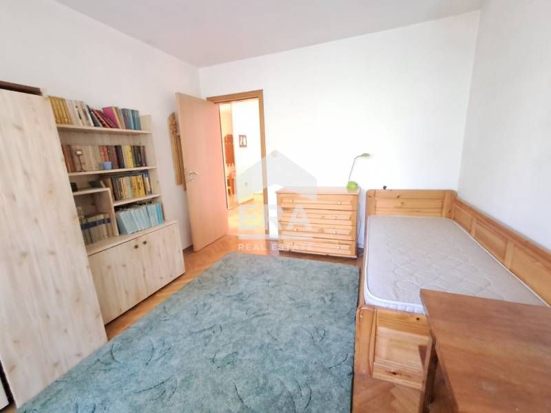 Продава се Тристаен апартамент в Варна, Център - 88 кв.м за 2944 €/кв.м - Снимка #5