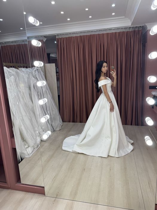 Продаю свое свадебное платье