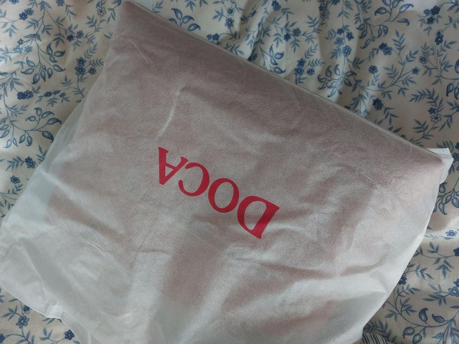 Geanta  dama Doca- noua cu eticheta si saculet original