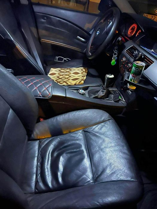 BMW Seria 5 E60 520i