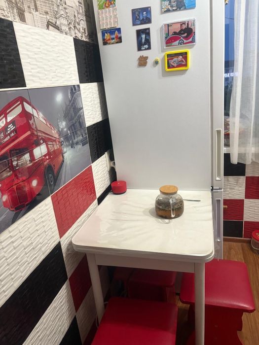 Продам квартиру район молодежный