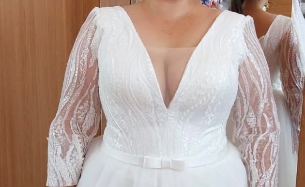 Vand rochie de mireasa