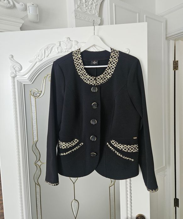 Продам новые турецкие пиджаки 50р.