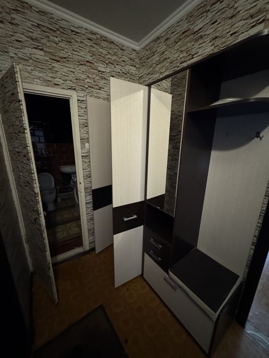 Шкаф для прихожей