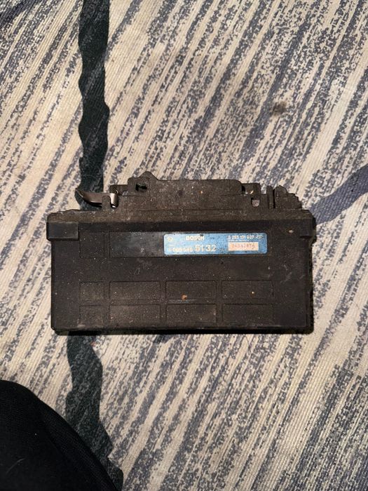 Блок управления на АУДИ МНОГО