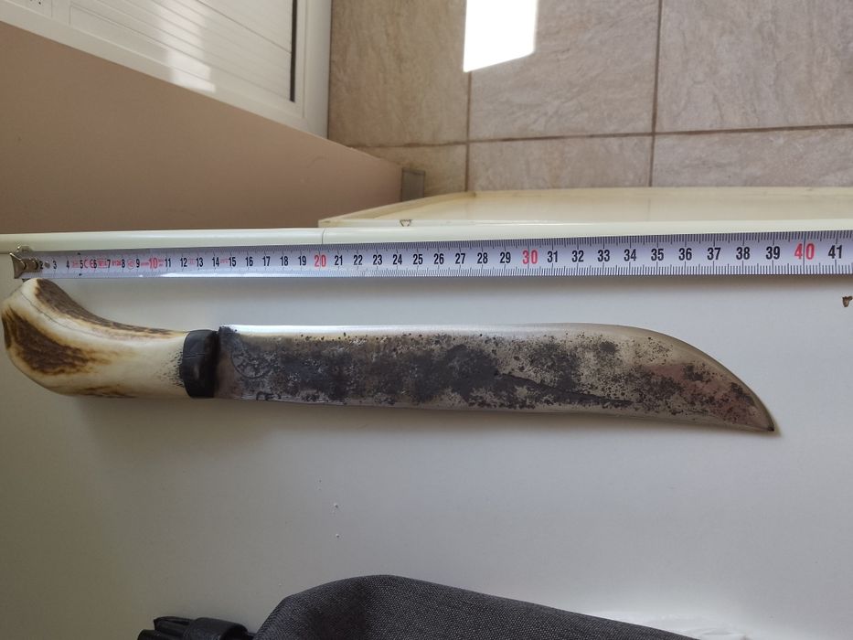 Стар кован ножжж