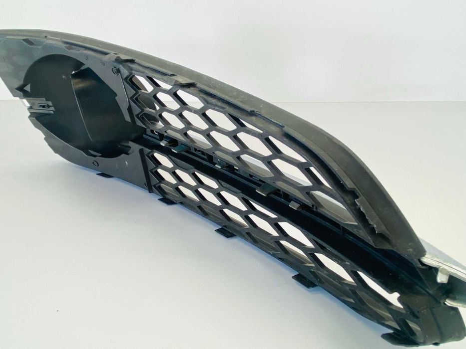 решетка лява предна броня Audi S8 D4 face 2013-2017 г. #1058V