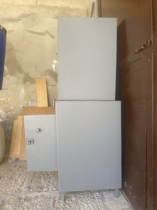 Сейф железный продам