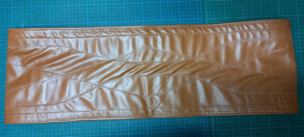 Reparatii croitorie-marochinarie-tapiterie