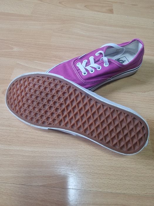 Vand teniși Vans
