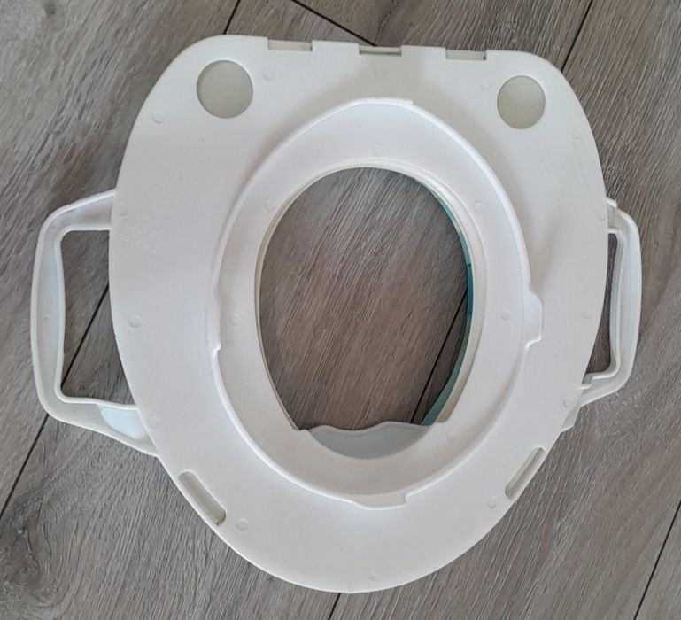 Vînd jucării interactive toate 3 sunt funcționale + un colac pn toalet